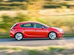 Vauxhall Astra SRI Turbo 2012 года